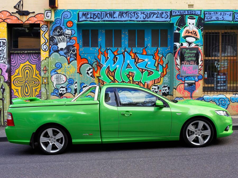  Ford Falcon XR8 Ute 2008 года  (фото 2 из 12)